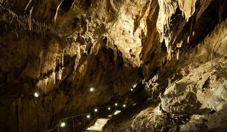 Special long tour at the Szent István cave